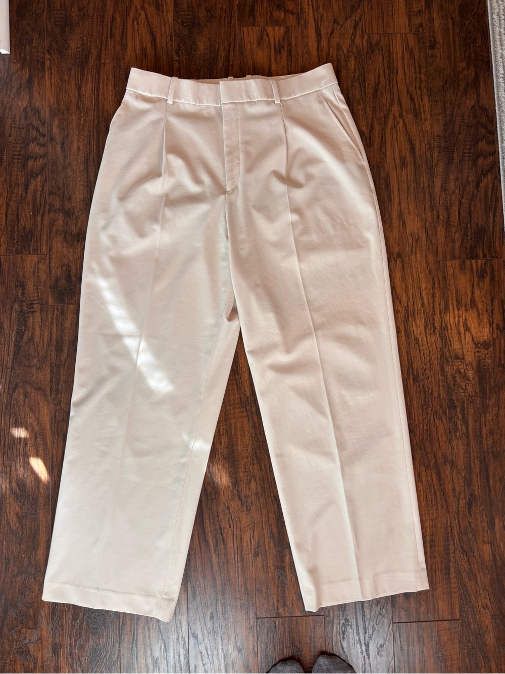 Uniqlo Cream High-Waist Tailored Trousers Women’s XL 32